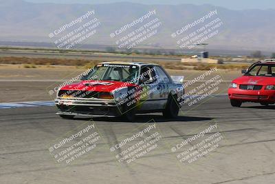 media/Oct-01-2022-24 Hours of Lemons (Sat) [[0fb1f7cfb1]]/10am (Front Straight)/